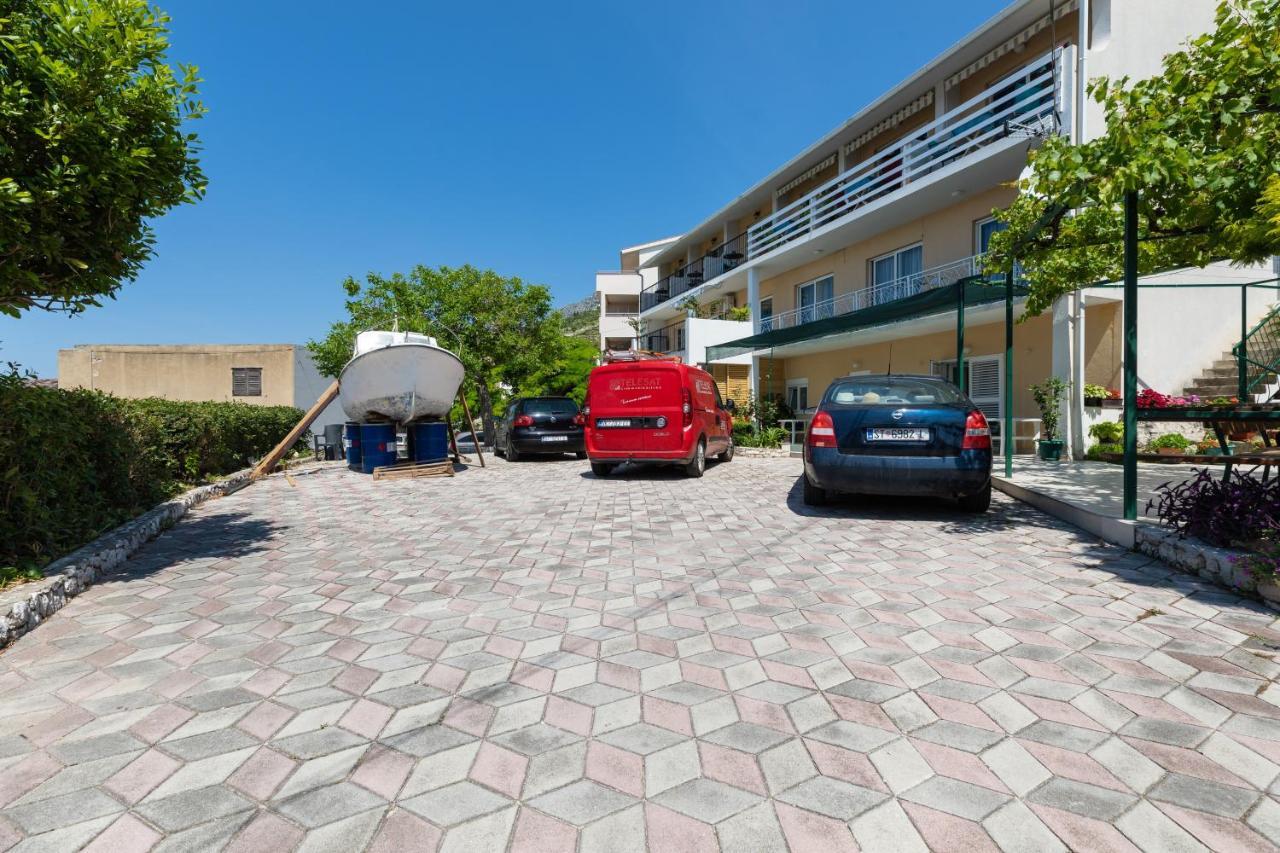 Apartments By The Sea Duce, Omis - 13694 Exterior foto